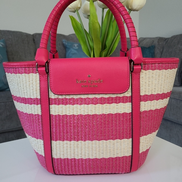 Like New - Kate Spade Straw Satchel w/crossbody strap - Picture 2 of 16